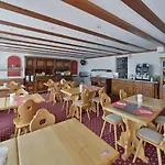 Le Chamois Hotel