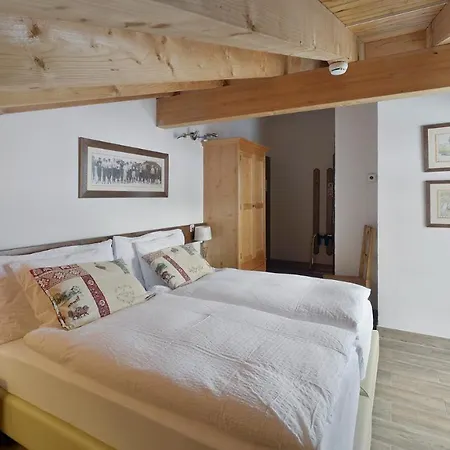 Le Chamois Les Diablerets