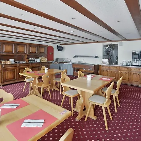 Le Chamois Hotel