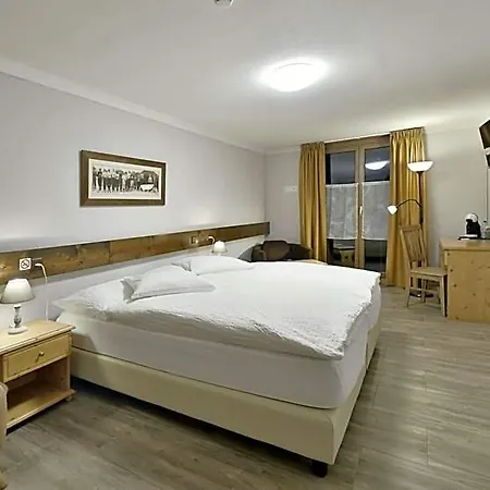 Hotel Le Chamois 3*